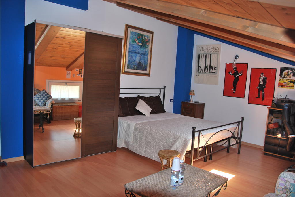 B&B Percorso Verde Ponte Valleceppi Rum bild